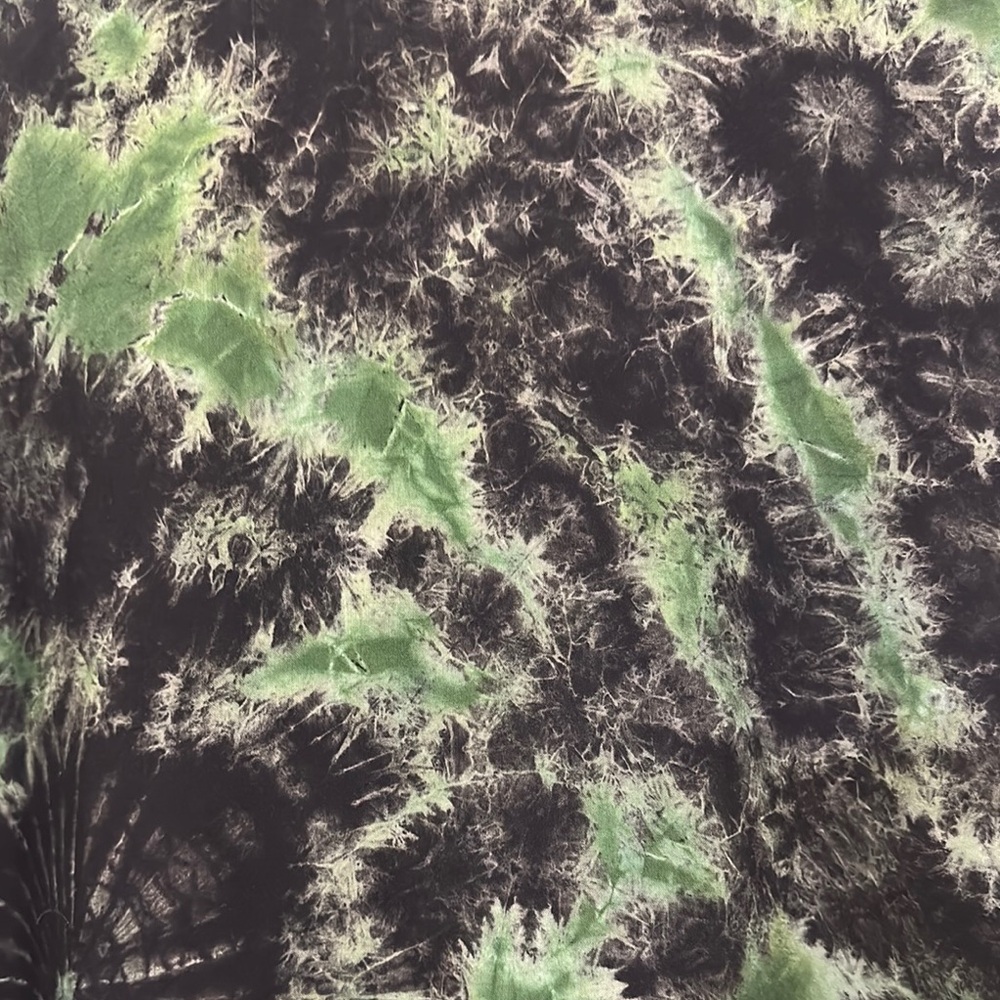 Green and Black Casual Button Down Shirt with Abstract Pattern - Picture 3 of 6